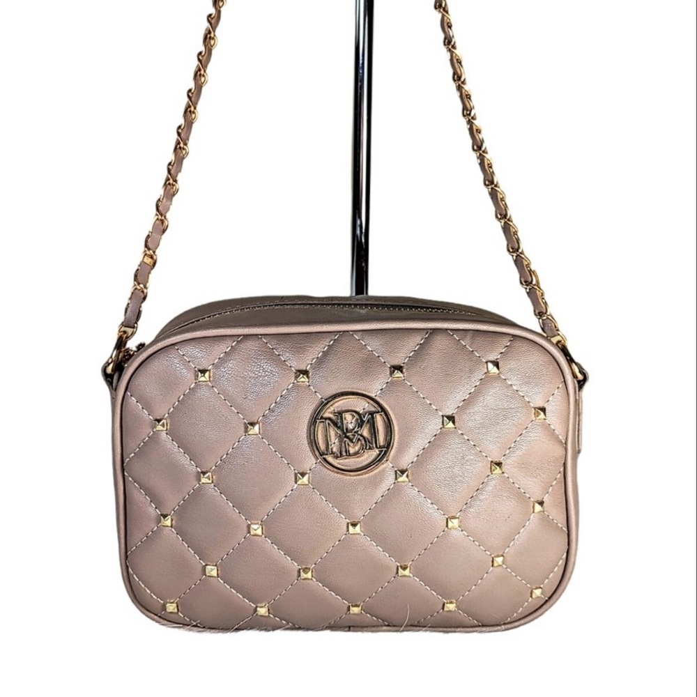 NWOT Badgley Mischka Blush Quilted Crossbody Bag with Gold Hardware